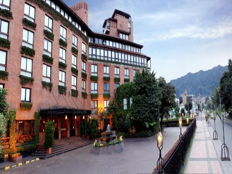 Hotel Estelar La Fontana 보고타